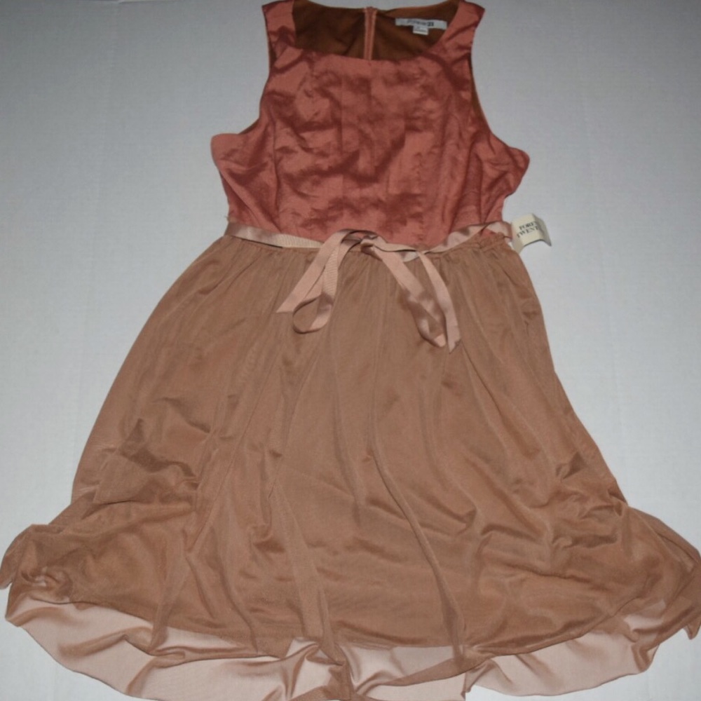 Forever 21 dress w/ waist strap